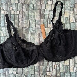SKIMS Lace Underwire Scoop Bra Sz 46DDD